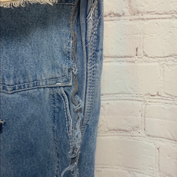 Vtg Upcycled Patchwork Denim Crop Ruffle Overalls Floral  Cottagecore  XL - Picture 6 of 10